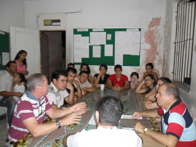 Fevereiro de 2013... Reunião... Re... União!... Agora espera-se SOluções!... E não ILUSÕES!...