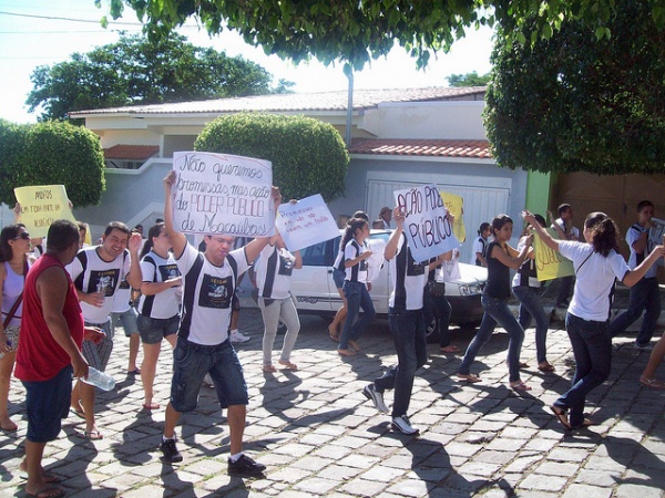 #vemprarua... Ou vai ficar na rua!...